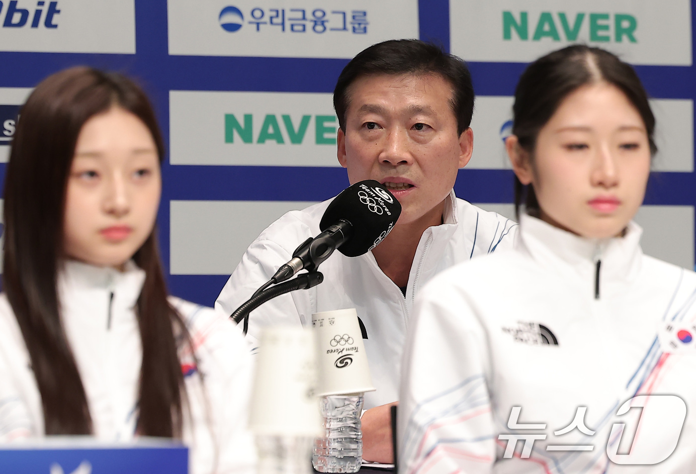 (진천=뉴스1) 김성진 기자 = 김택수 선수촌장이 7일 충북 진천선수촌 챔피언하우스에서 열린 2026 밀라노코르티나동계올림픽대회 D-30 미디어데이에서 인사말을 하고 있다. 202 …