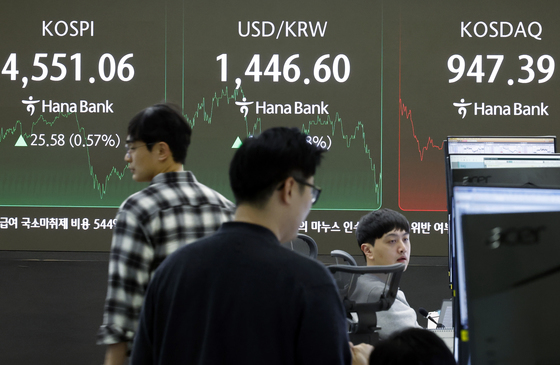 코스피 상승-코스닥 하락 마감