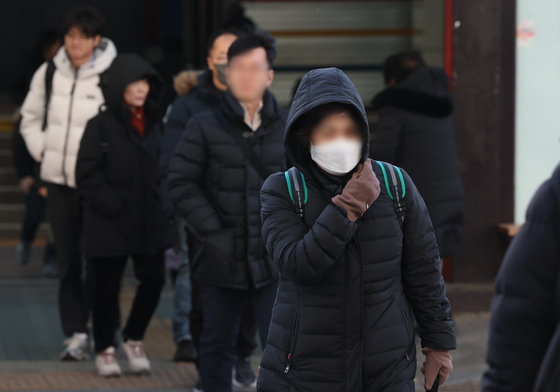 최저 '-8도' 춥고 건조…"빙판길 운전 조심하세요"(종합)