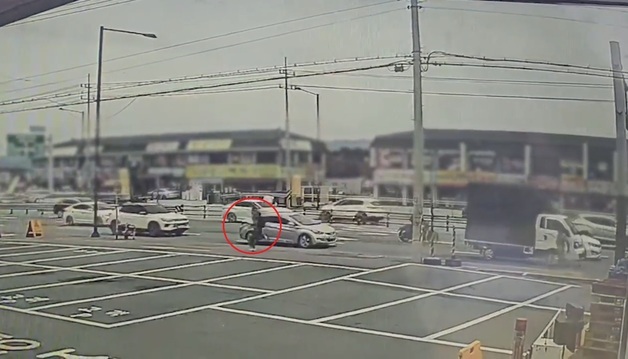 불심검문에 달아난 불법체류자…경찰·군인 추격 끝에 검거