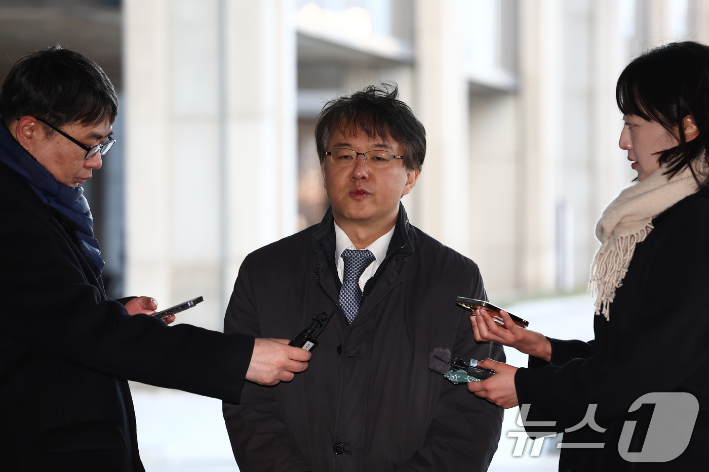 (서울=뉴스1) 김민지 기자 = 통일교와 신천지의 정교유착 의혹을 수사하는 합동수사본부를 이끌게 된 김태훈 서울남부지검장이 8일 오전 서울 서초구 서울고등검찰청에 마련된 사무실로 …