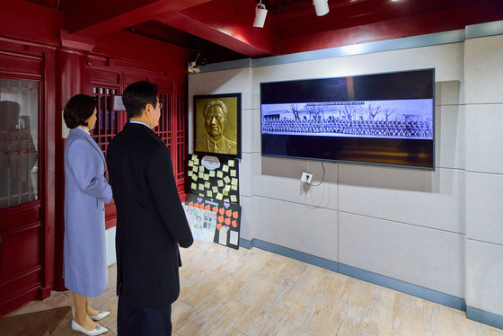 윤봉길 의사 기념관 찾은 이재명 대통령