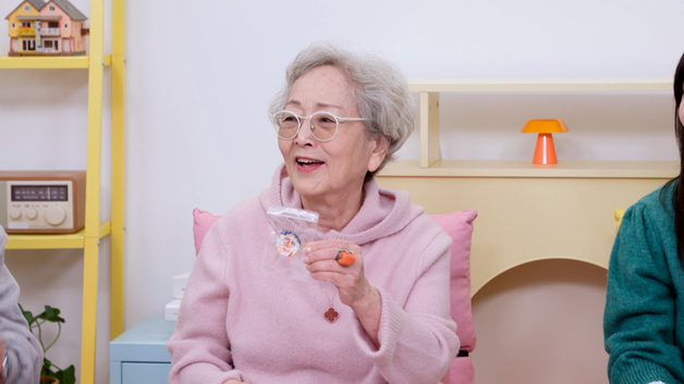 김영옥 "30대부터 할머니 역할…3세 연상 故이순재가 아들"