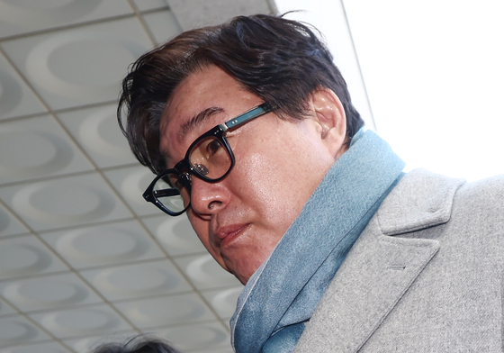 김성태 쌍방울 전 회장, 대북송금 회유 의혹 관련 검찰 출석