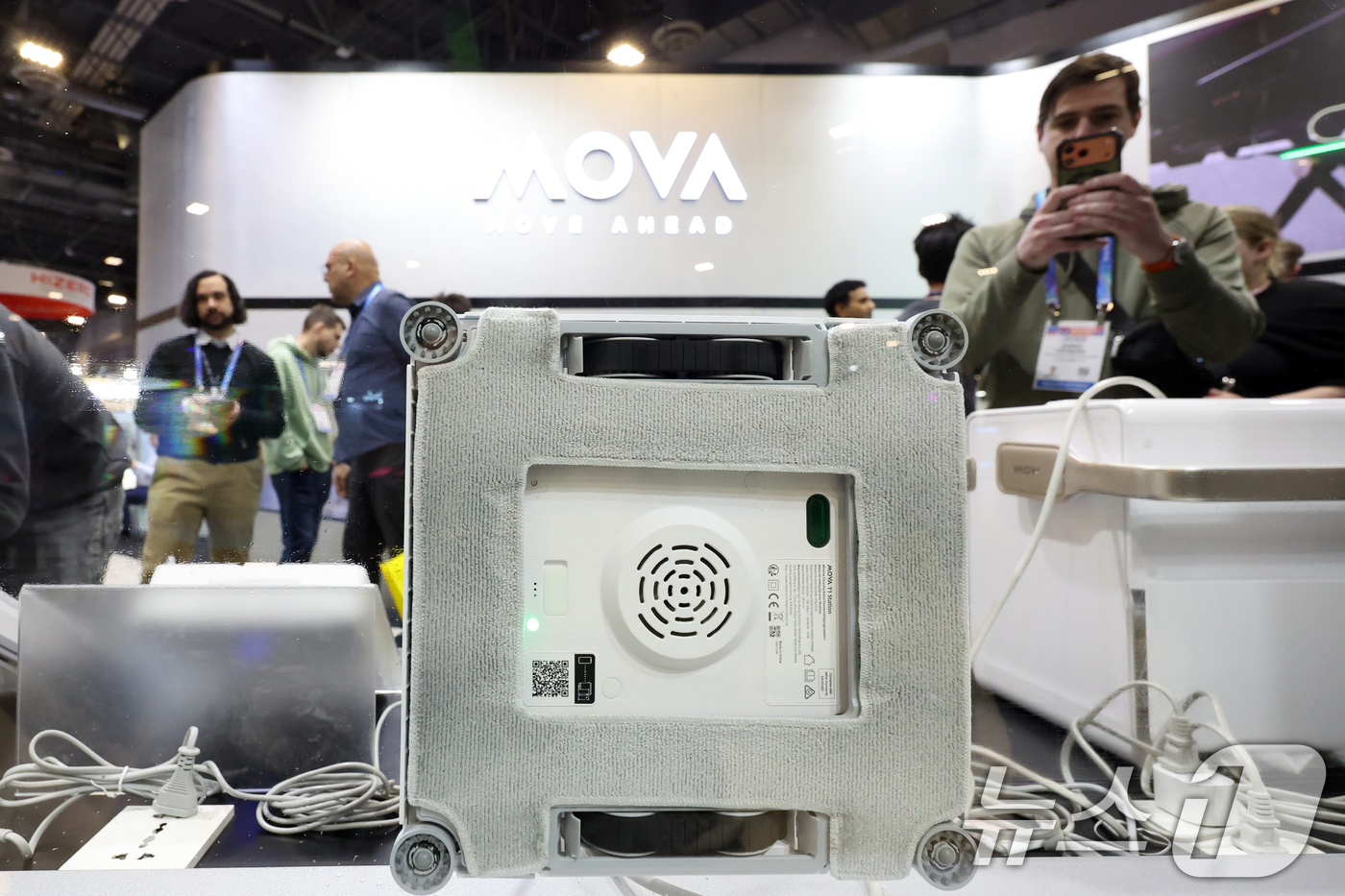 (라스베이거스=뉴스1) 황기선 기자 = 세계 최대 IT(정보기술)·가전 전시회 'CES 2026' 개막 이틀차인 7일(현지시간) 미국 네바다주 라스베이거스 베네치안엑스포 유레카관에 …