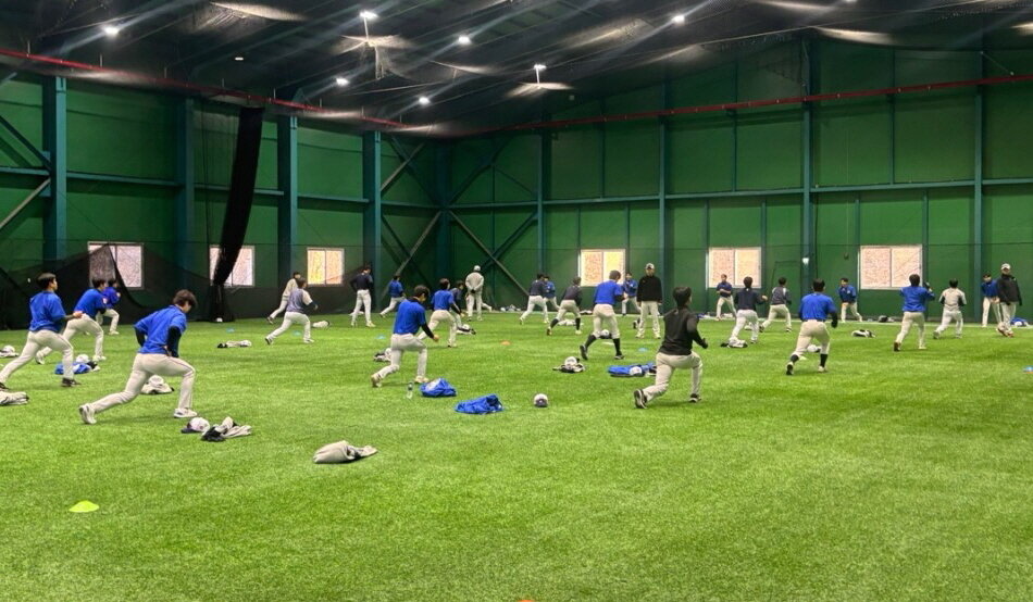 본문 이미지 - 보은 인조축구장서 훈련하는 선수들. (보은군 제공. 재판매 및 DB 금지)