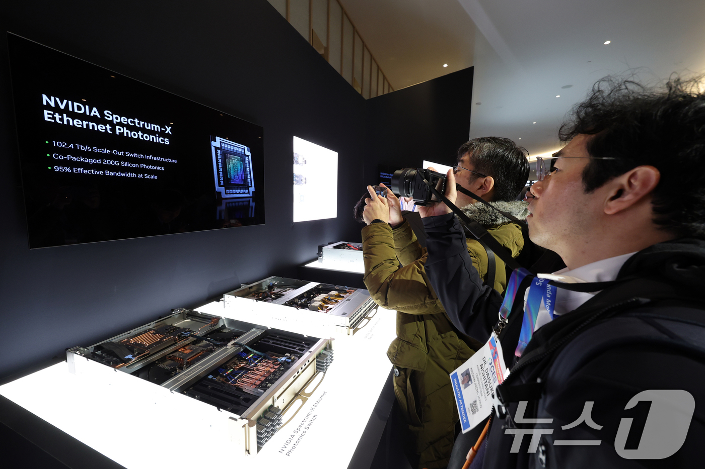 (라스베이거스=뉴스1) 황기선 기자 = 세계 최대 IT(정보기술)·가전 전시회 'CES 2026' 개막 이틀차인 7일(현지시간) 미국 네바다주 라스베이거스 퐁텐블로 호텔에 마련된 …