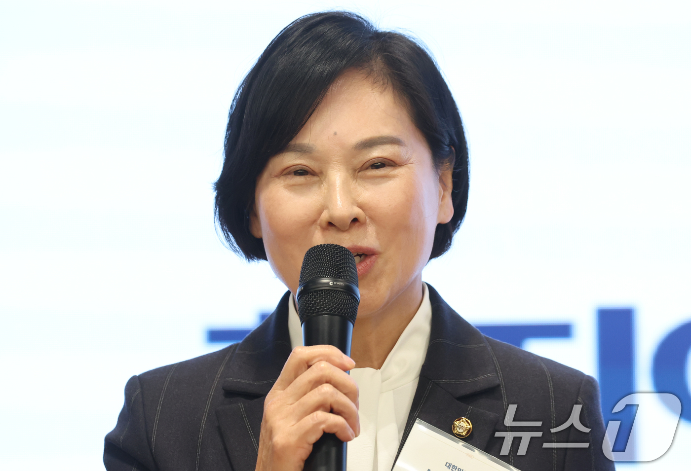 (서울=뉴스1) 김명섭 기자 = 서명옥 국민의힘 국회의원이 8일 서울 용산구 대한의사협회에서 열린 2026년도 의료계 신년하례회에서 축사를 하고 있다. 2026.1.8/뉴스1