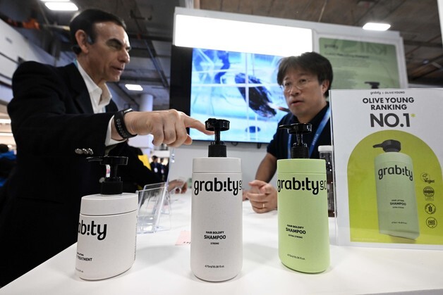 탈모 케어도 대중화…뷰티 업계, '프리미엄→초저가' 전략 선회