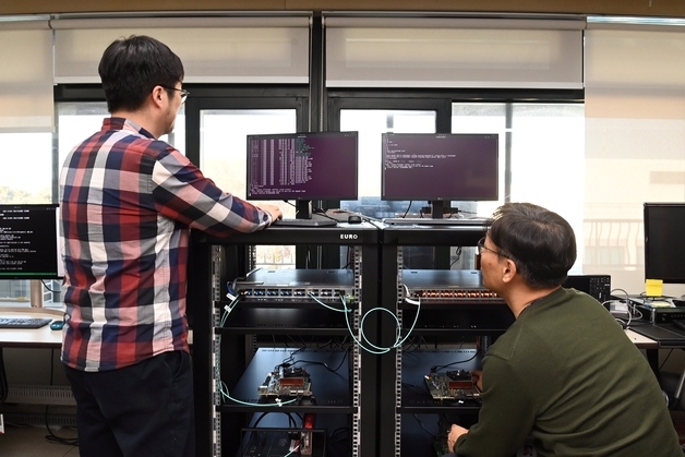 ETRI, 초대형 AI 학습 메모리 한계 해결할 확장 기술 개발