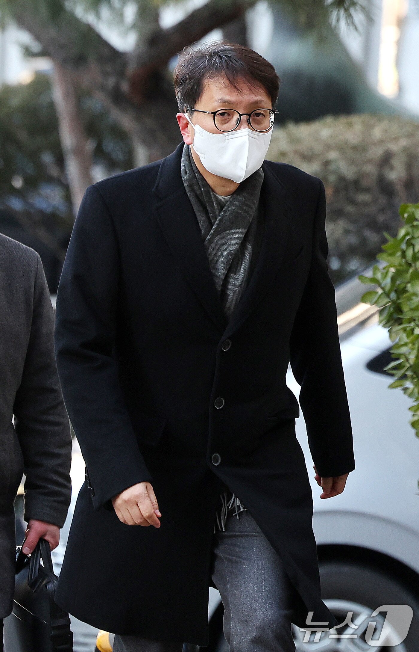 본문 이미지 - 박대준 전 쿠팡 대표가 8일 오후 서울 마포구 서울경찰청 공공범죄수사대에 참고인 조사를 받기 위해 출석하고 있다.  2026.1.8/뉴스1 ⓒ News1 박지혜 기자