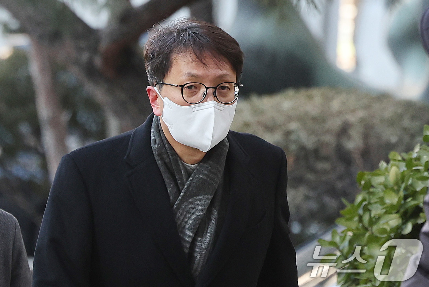 (서울=뉴스1) 박지혜 기자 = 박대준 전 쿠팡 대표가 8일 오후 서울 마포구 서울경찰청 공공범죄수사대에 참고인 조사를 받기 위해 출석하고 있다.이날 경찰은 김병기 더불어민주당 전 …