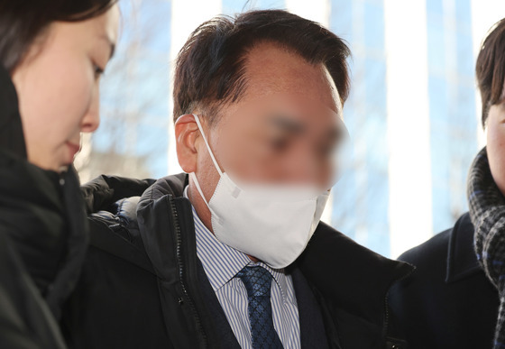 '김병기 탄원서' 前구의원 측 "1000만원 전달"…6시간 경찰조사(종합2보)