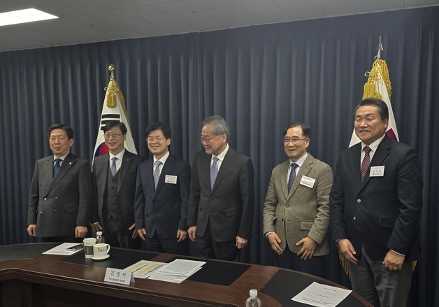 한교총 "교회의 본질 회복하고, 사회 통합과 섬김과 나눔 실천해야"