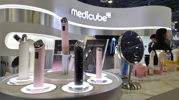 "로레알·아마존도 직접 찾아왔다"…에이피알 CES 부스 문전성시