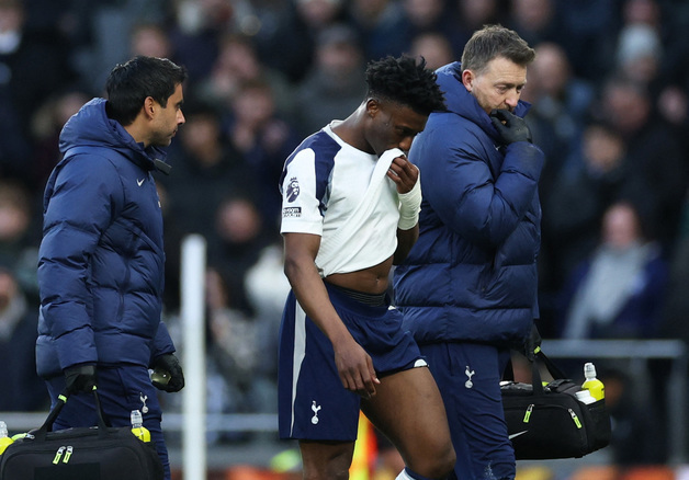 토트넘, 끊이지 않는 악재…에이스 쿠두스, 허벅지 부상 3개월 결장