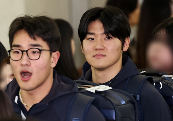 전지훈련 출국하는 김도영과 안현민