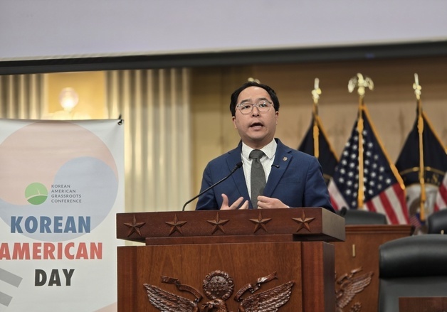 "트레이더조에서 김밥 파는 시대"…가슴 벅찬 한국계 美의원들