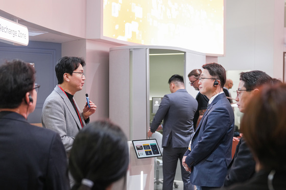 CES 2026 세라젬 전시관, 과기정통부 차관 등 국내외 인사 방문