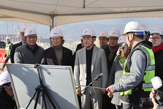용인반도체클러스터 일반산업단지 공사현장 방문한 장동혁 대표