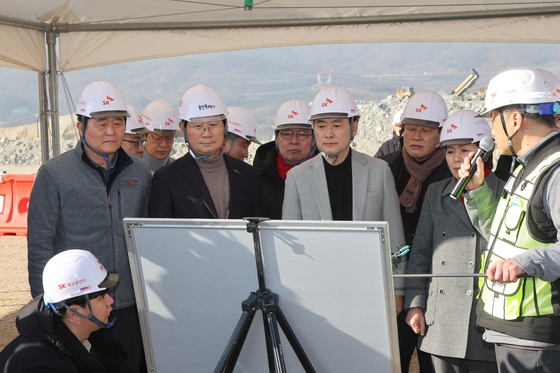용인반도체클러스터 일반산업단지 공사현장 방문한 장동혁 대표