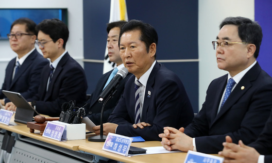 경남 찾은 정청래 대표