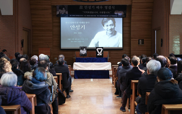 故 안성기 영결식 참석한 동료 선후배들