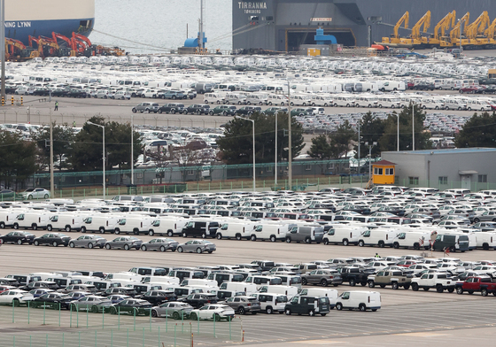 작년 11월 경상수지 흑자 최대...반도체·승용차 호조