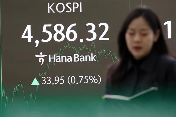 국내 증시 강세…코스피·코스닥 상승 마감