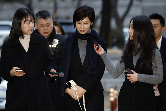 법정 향하는 노소영 관장