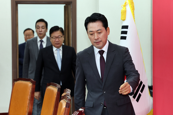최고위 참석하는 장동혁 대표