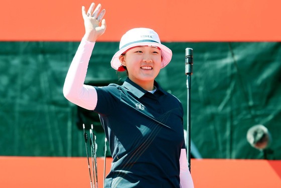 '여중생 궁사' 강연서, 집안싸움 끝에 컴파운드 女 개인전 동메달[AG]