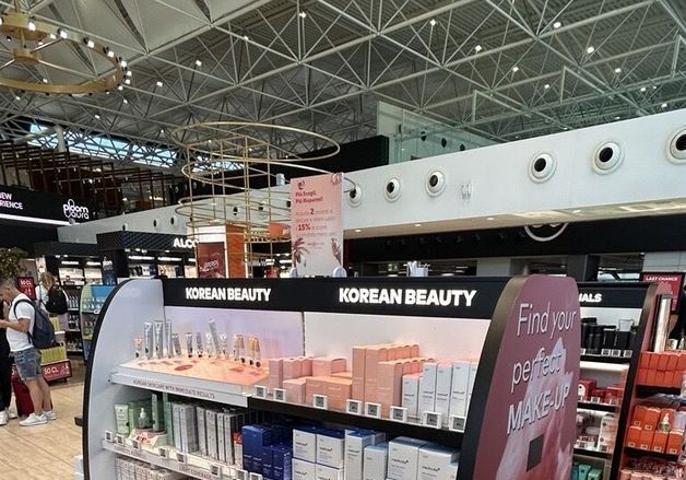 [단독] 메디큐브, 유럽 15개 공항 36개점 입점…조선미녀도 유통망 포함