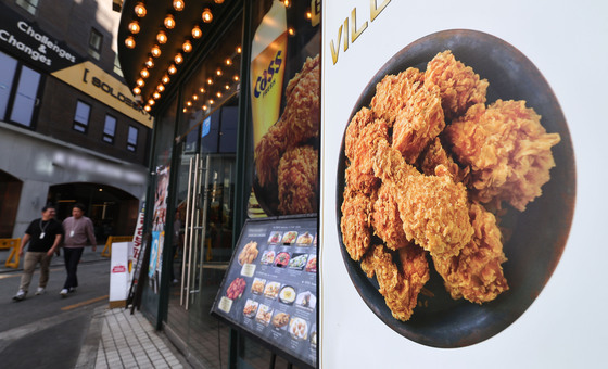 닭값 37% 폭락에도 치킨값 그대로
