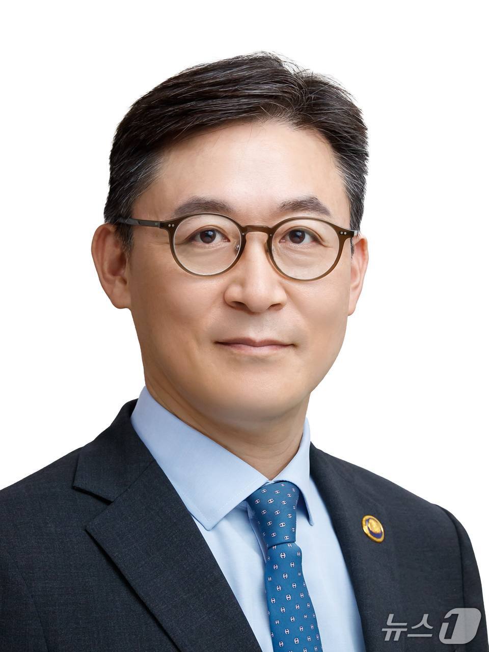 (서울=뉴스1) 이재명 기자 = 청와대는 1일 이재명 대통령이 제정경제부 제1차관에 권대영 금융위원회 부위원장을 임명했다고 밝혔다. (청와대 제공. 재판매 및 DB 금지) 2026 …