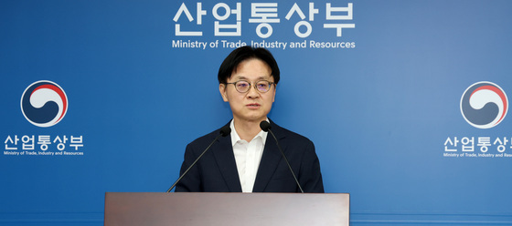[문답] 김정관 "韓 알래스카 프로젝트 투자 확정 아냐…美에 이의제기"