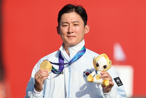 [뉴스1 PICK] '한 발 빼고 모두 10점'…김종호, 한국 남자 컴파운드 새 역사