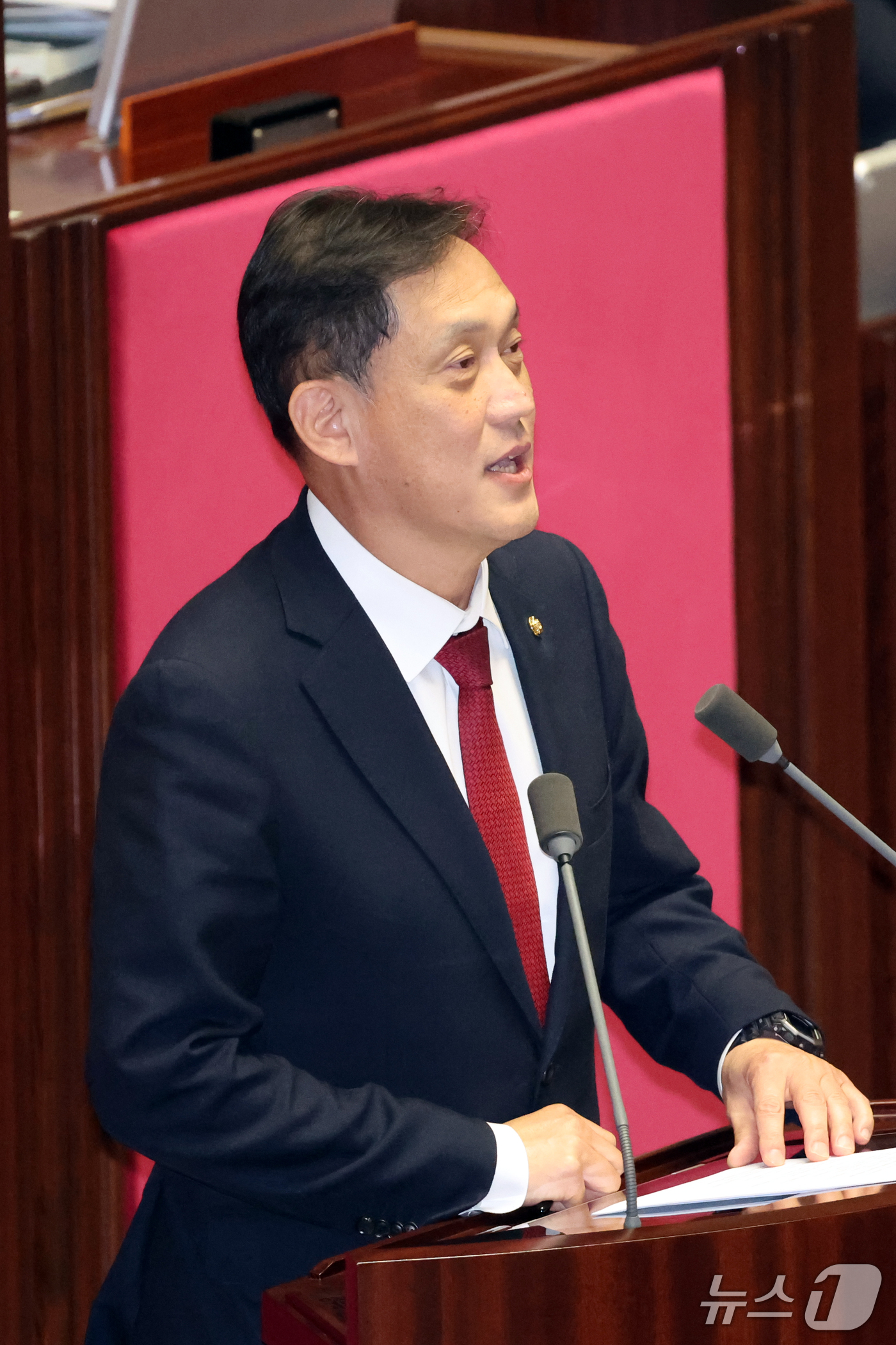 (서울=뉴스1) 황기선 기자 = 김태규 국민의힘 의원이 1일 오후 서울 여의도 국회에서 열린 제439회국회(정기회) 제10차 본회의에서 자유발언을 하고 있다.   2026.10.1 …