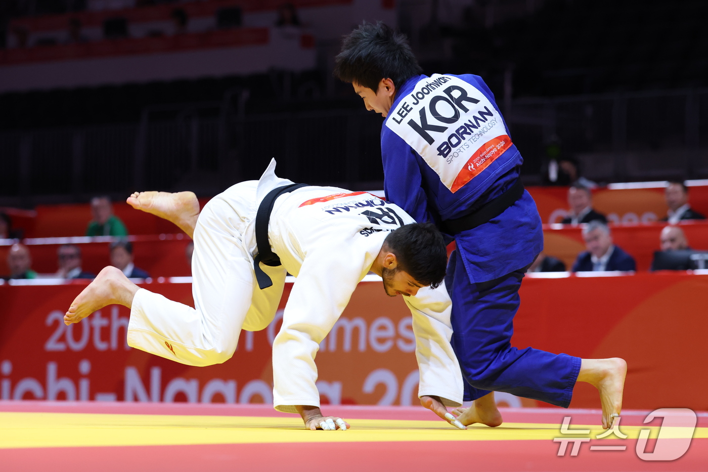 (나고야=뉴스1) 김민지 기자 = 대한민국 이준환이 1일 일본 아이치 인터내셔널 아레나에서 열린 2026아이치·나고야 아시안게임 남자 81kg급 동메달 결정전에서 이란 엘리아스 파 …