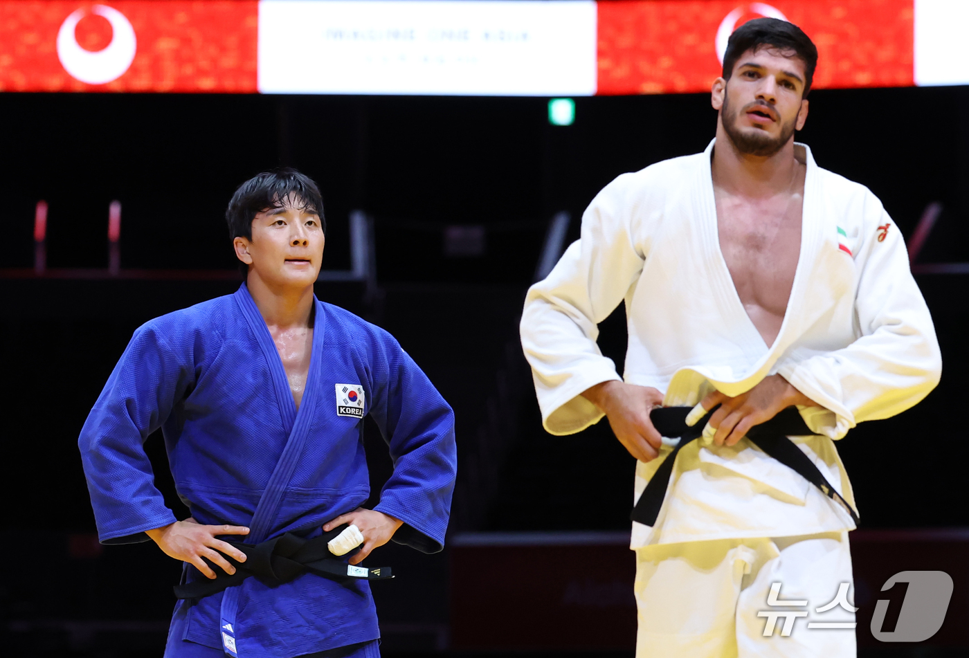 (나고야=뉴스1) 김민지 기자 = 대한민국 이준환이 1일 일본 아이치 인터내셔널 아레나에서 열린 2026아이치·나고야 아시안게임 남자 81kg급 동메달 결정전에서 이란 엘리아스 파 …