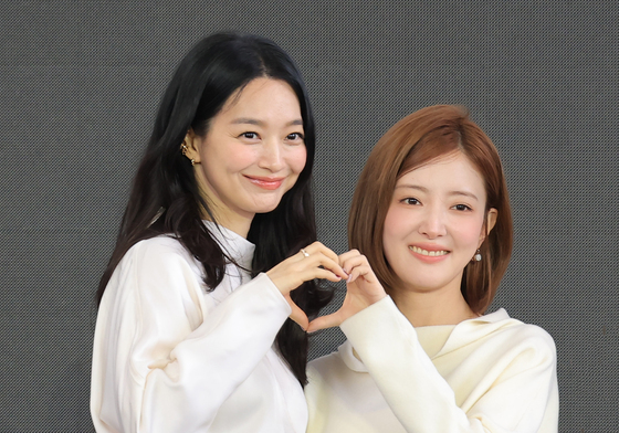 신민아·이세영, 최강 러블리 조합