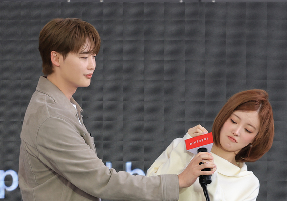 이종석, 무심한듯 따뜻하게