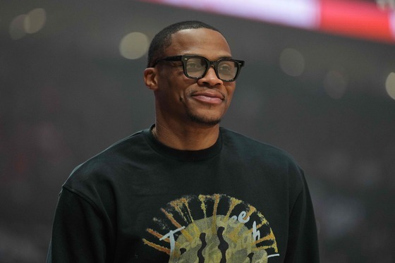 "LA는 삶의 일부"…전 NBA 스타 웨스트브룩, 2028 올림픽 성화 봉송 희망