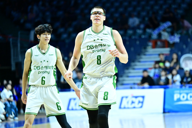 프로농구 DB, '디펜딩 챔프' KCC 85-79 제압…엘런슨 24점