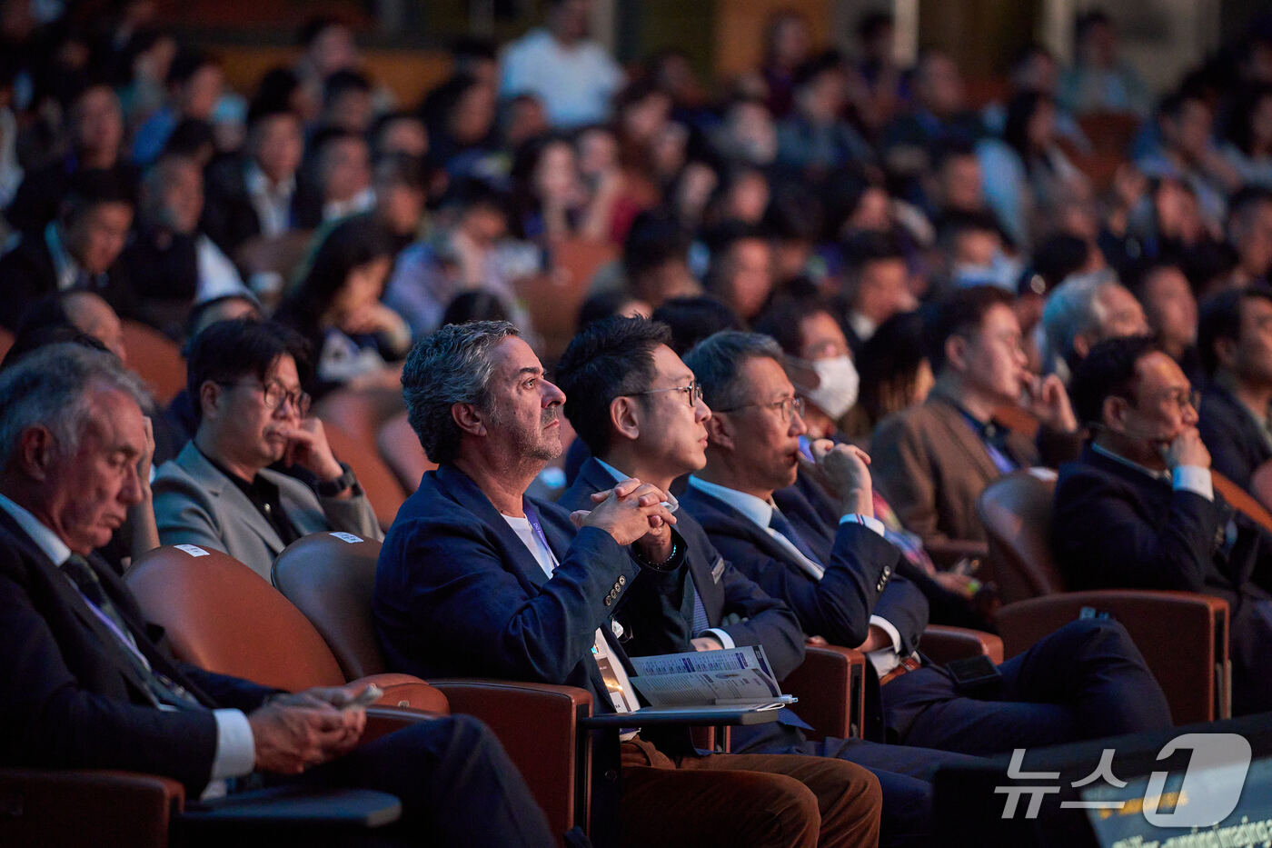 (서울=뉴스1) = 디지털 덴티스트리 전문기업 디오 임플란트가 10일 서울 강남구 코엑스에서 개최한 글로벌 학술행사 ‘DIO International Meeting 2026(DIM …