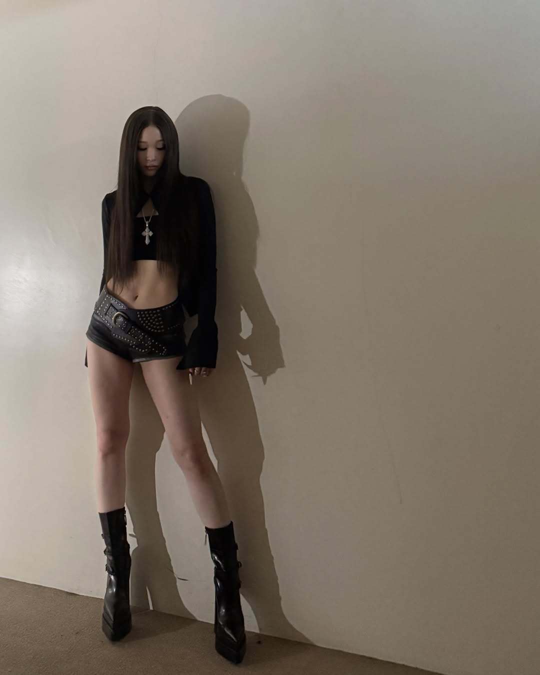 본문 이미지 - 사진=애니 인스타그램 갈무리