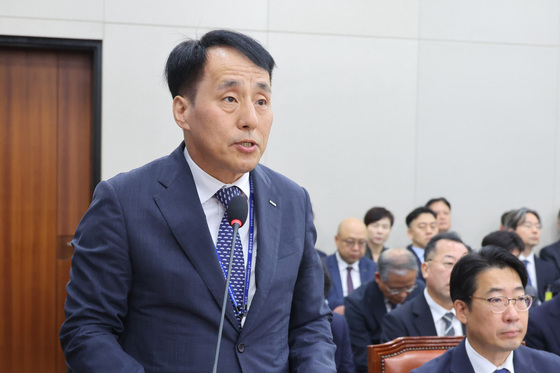 [국감] 업무보고하는 장영진 무역보험공사 사장