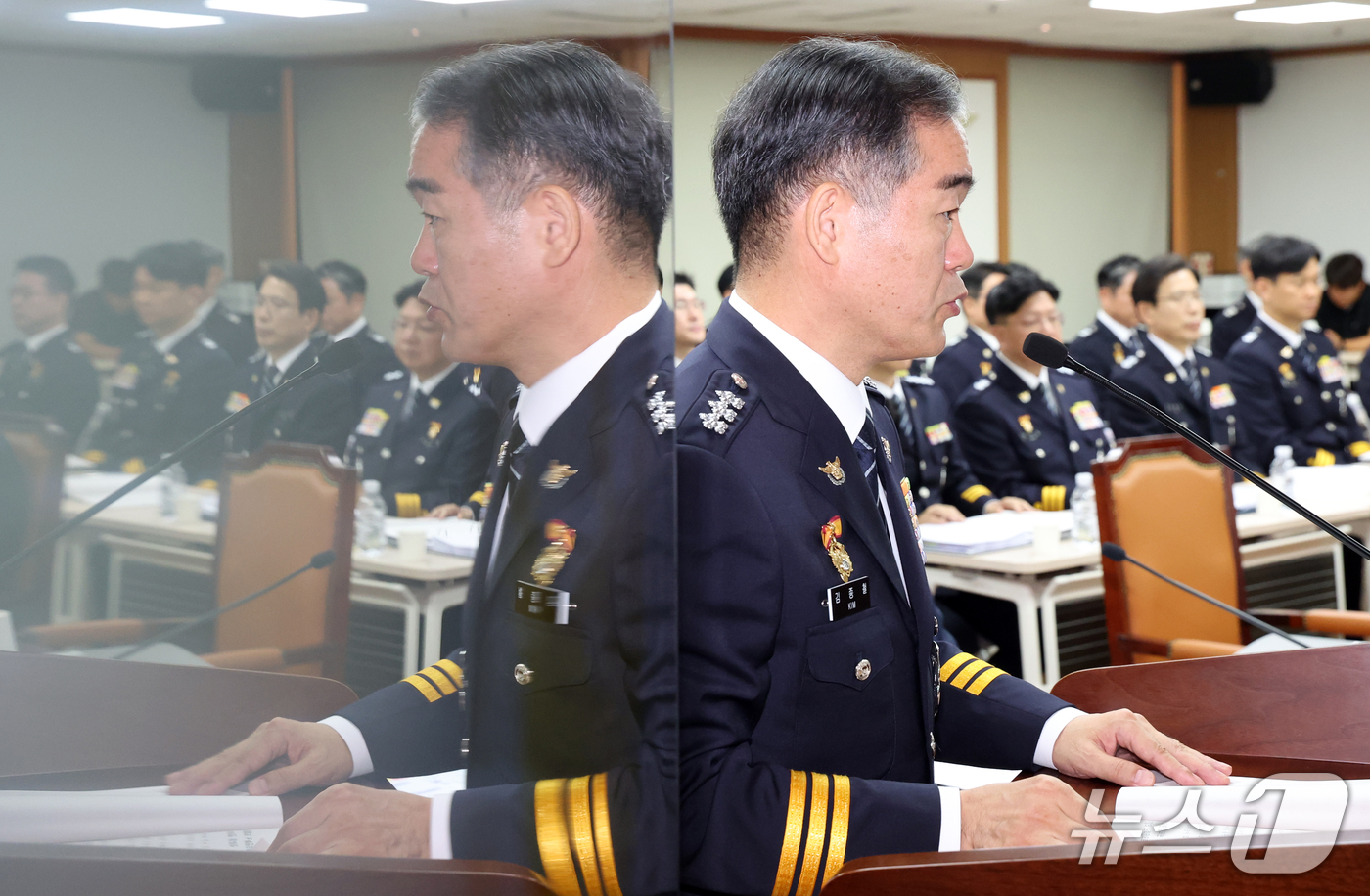 (서울=뉴스1) 김명섭 기자 = 김종철 경찰청장 직무대행이 12일 서울 서대문구 경찰청에서 열린 국정감사에서 인사말을 하고 있다. 2026.10.12/뉴스1