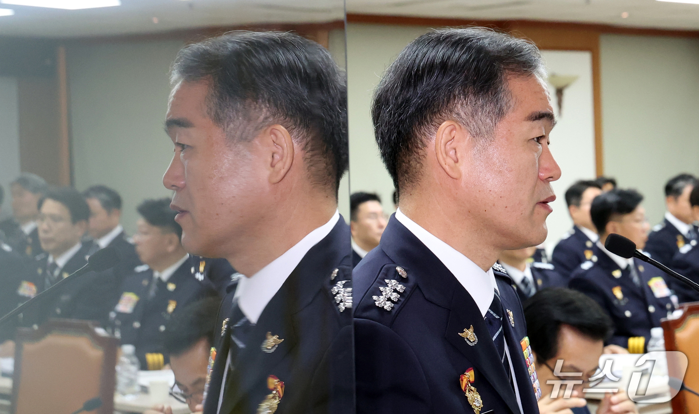 (서울=뉴스1) 김명섭 기자 = 김종철 경찰청장 직무대행이 12일 서울 서대문구 경찰청에서 열린 국정감사에서 인사말을 하고 있다. 2026.10.12/뉴스1