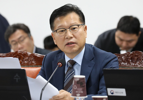 산림청 산불진화헬기 고장 1년 새 6배 급증…올들어 8월까지 45건